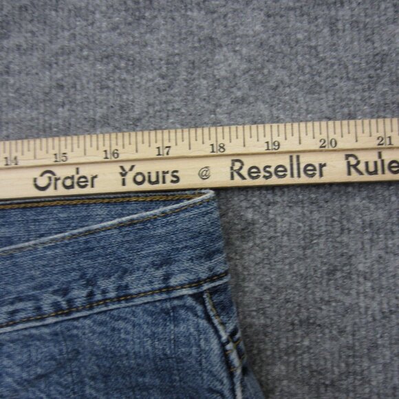 Vintage Levi's 550 Jean Shorts Mens 36 Relaxed Fit Blue Denim Jorts Y2K 90s - Picture 7 of 10